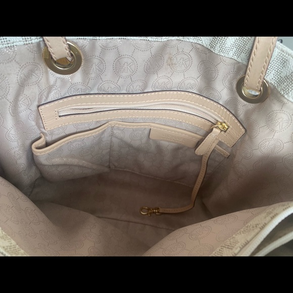 Michael Kors - Picture 13 of 14